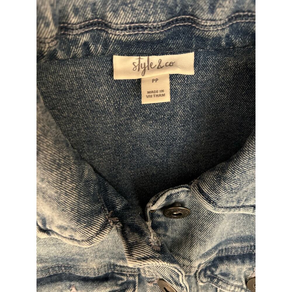Cropped Denim Jacket - image 4